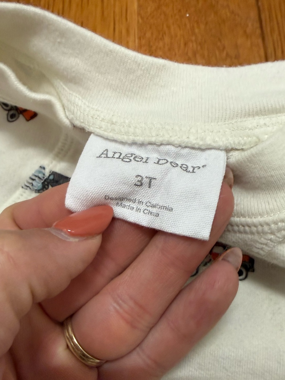 Angel Dear Sweatshirt - Picture 3 of 5